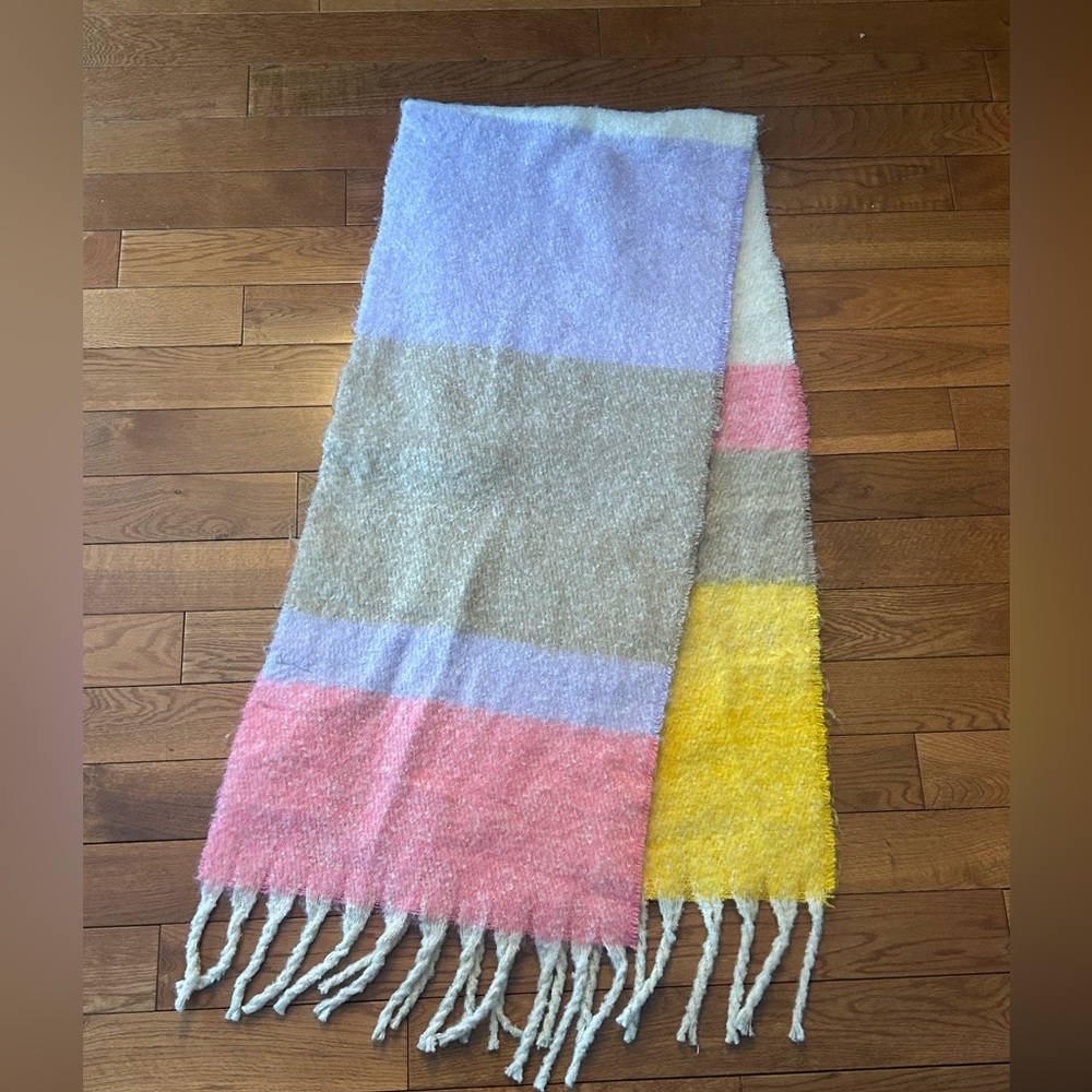 Multicolor Striped Scarf